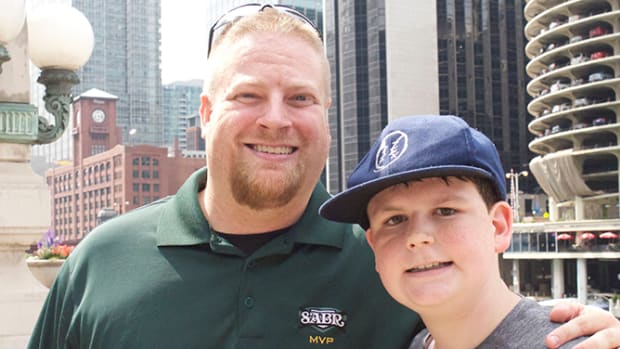 SABR 45 Walking Tour of Chicago Baseball History - 1 - The Walking Tour Begins
